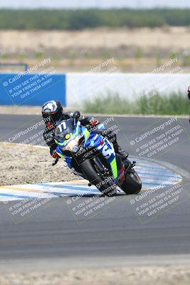 media/Jul-12-2025-Pacific Track Time (Sat) [[beecba6d8c]]/Group C/Turn1 (1240pm)/